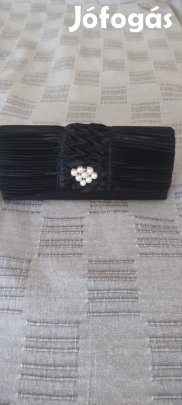 Nöi táska eladó