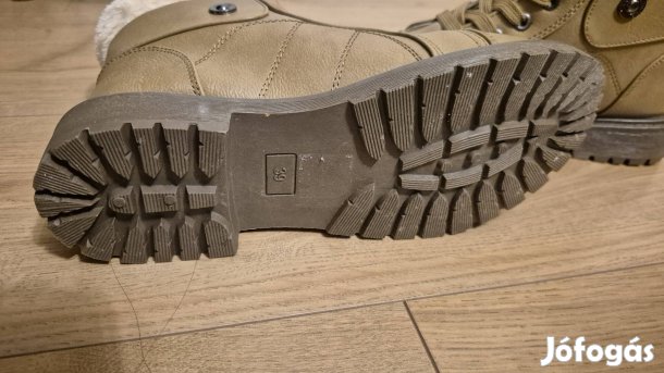 Női téli bakancs 37-es