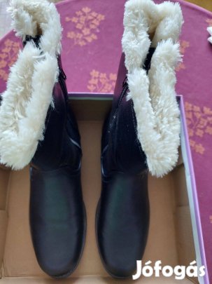 Női télicsizma