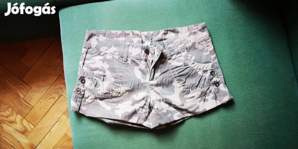 Női terepmintás rövidnadrág - M