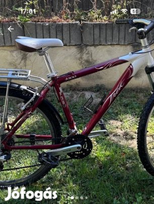 Női többsebességes túra kerékpár