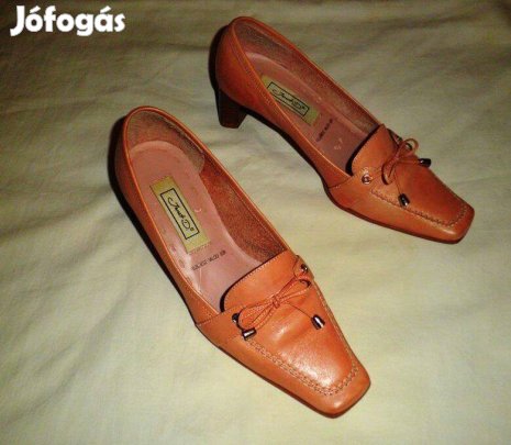 Női ujj drapp JANET D" bőr cipő 38-as