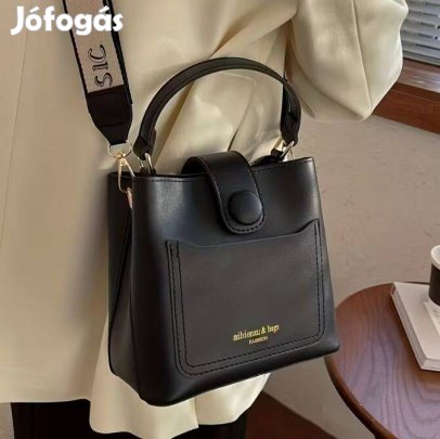 Női válltáska (barna / fekete)