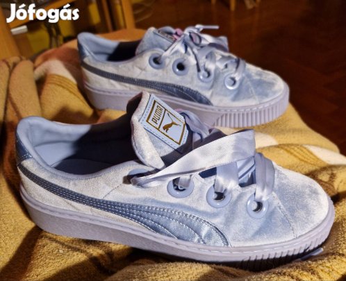 Nöi világoskék sportcipő