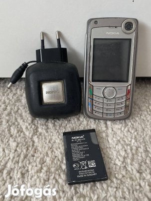 Nokia 6680 töltővel fellelt állapotban