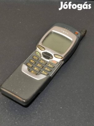 Nokia 7110-es retró kiváló állapotban jó akksival