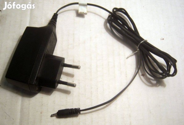 Nokia Hálózati Töltő (AC-4E) rendben működik (4kép+típusok)