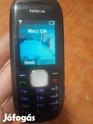 Nokia nyomógombos mobiltelefon 