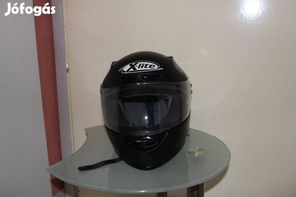 Nolan kevlár sisak eladó 50-52es