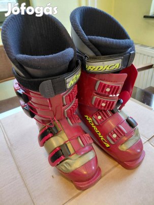 Nordica síbakkancs 36 méretben eladó