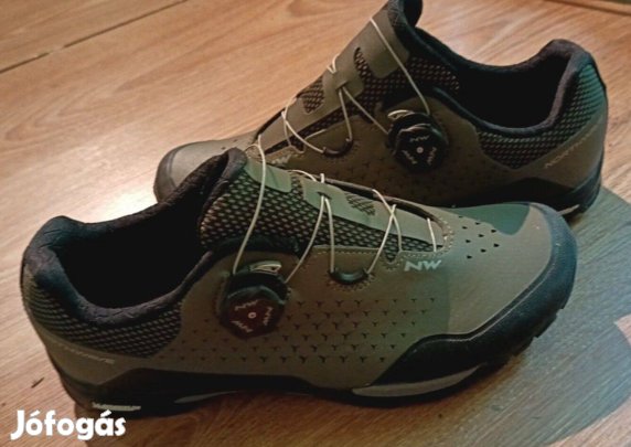 Northwave X-trail plus 43 -as bringás cipő!