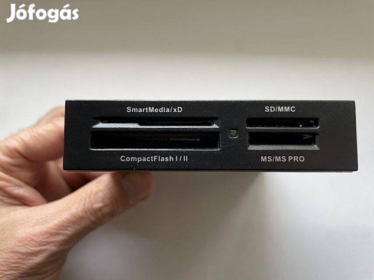 Nsinst AU6375 belső 3,5" több típusú memória kártya olvasó