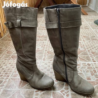 Nubuk bőr csizma 37-es