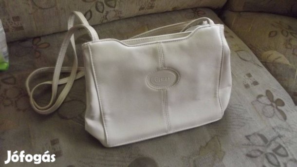 Nude színű táska eladó