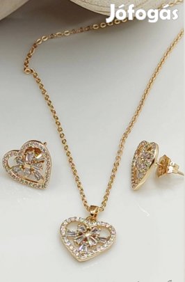 Nyaklánc - fülbevaló szett