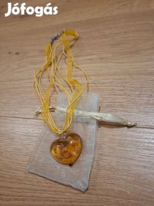 Nyaklánc-üveg szív medál