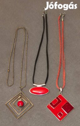 Nyakláncok (3db, piros csomag)