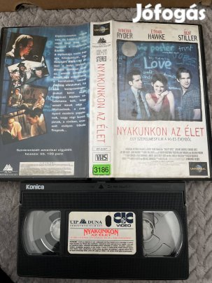 Nyakunkon az élet vhs kistok vigjáték