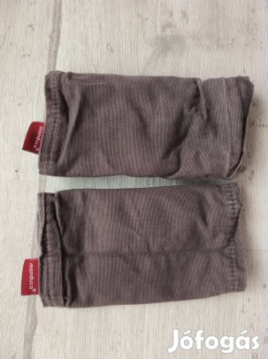 Nyálfogó vagy tepreszbővítő (szélesítő) babahordozóhoz