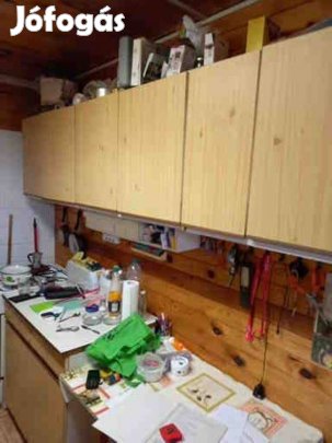 Nyaralóban használt konyhaszekrény felső sor eladó