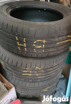 Nyári Gumi 235/55 R17 es