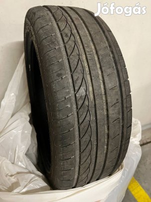 Nyári gumi 225/45R19 