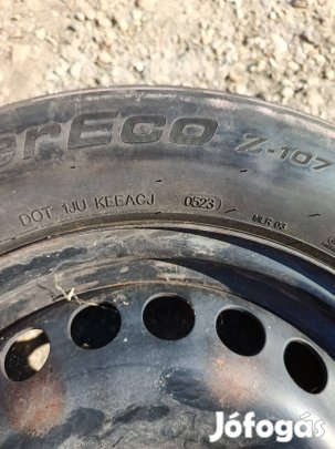 Nyári gumi felnivel 16.