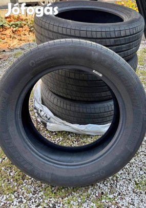 Nyári gumi szett Michelin 205/55 R16