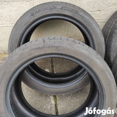 Nyári gumik 225/45 R17 4db Hankook jó minta jó DOT !!