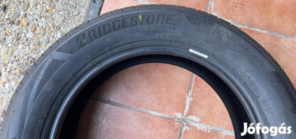 Nyári gumik: 215/60R17 96H Bridgestone