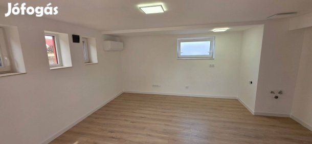 Nyírbátorban kiváló állapotú társasházi lakás eladó