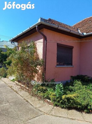 Nyírbátori 110 nm-es ház eladó