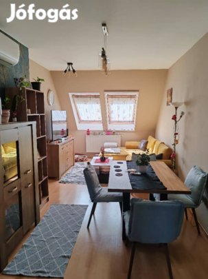 Nyíregyháza Ibolya lakóparki 2. emeleti szép lakás Eladó N+3 szoba