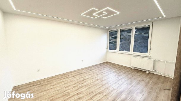 Nyíregyháza Kossuth utcán 58 nm-es 2 szobás 1. emeleti lakás eladó