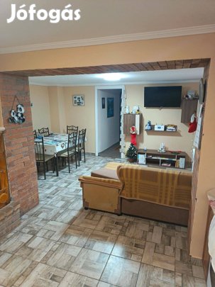 Nyíregyháza Oroson eladó családi ház!