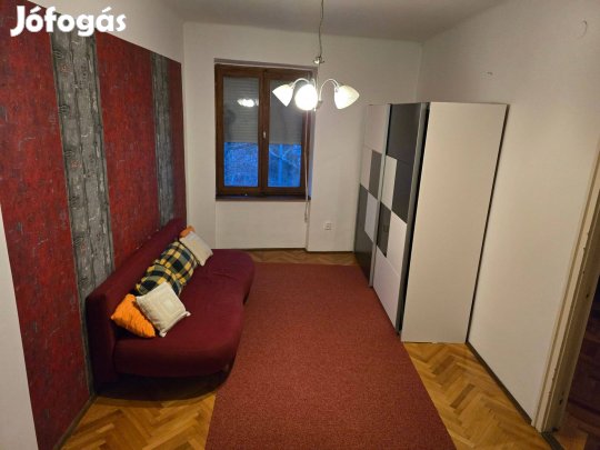 Nyíregyháza, Belváros, Hősök tere, 2 szobás lakás kiadó