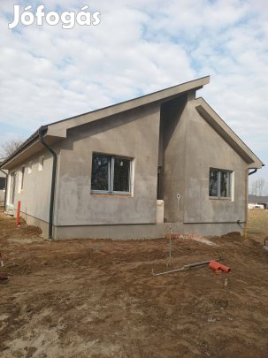 Nyíregyháza- Oros csendes részén új építésű ikerház
