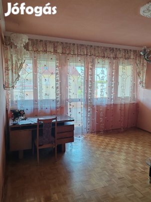 Nyíregyháza, Szántó Kovács János utcán 3 szobás 76 nm-es lakás Eladó