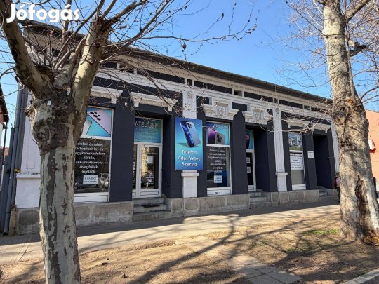 Nyíregyháza, Vasvári Pál utcán üzleti tevékenységre kiadó ingatlan