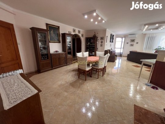 Nyíregyháza - Borbánya - Családiház - Eladó