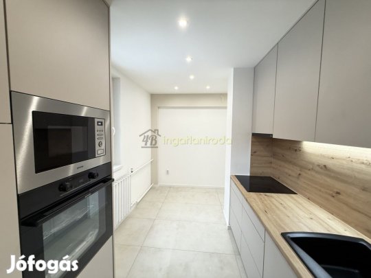 Nyíregyháza - Egyetemek közelében - Lakás - Eladó