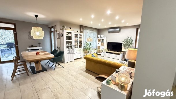 Nyíregyháza - Oros között - Családiház - Eladó