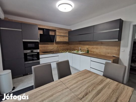 Nyíregyháza - Oros között - Családiház - Kiadó