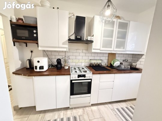 Nyíregyháza - Stadion mellett - Lakás - Eladó