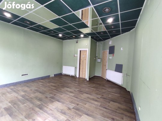 Nyíregyháza belvárosában üzlethelyiség kiadó