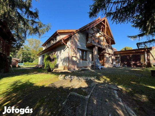 Nyíregyházai 380 nm-es ház eladó