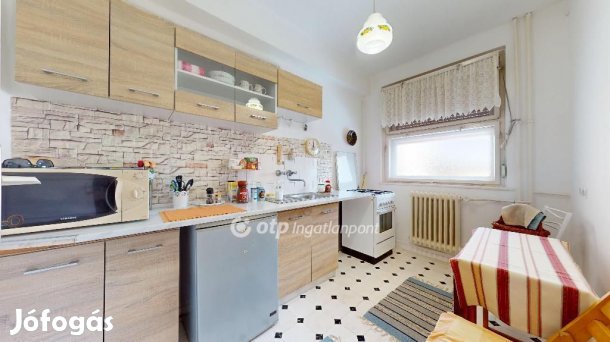 Nyíregyházai 55 nm-es lakás eladó