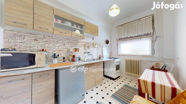 Nyíregyházai 55 nm-es lakás eladó