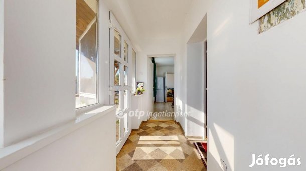 Nyíregyházai 70 nm-es ház eladó