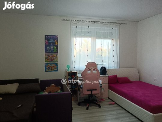 Nyíregyházai eladó 127 nm-es ház